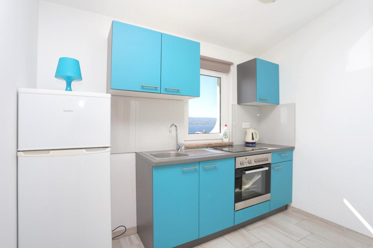 Apartments With A Parking Space Stanici, Omis - 17894 Room photo