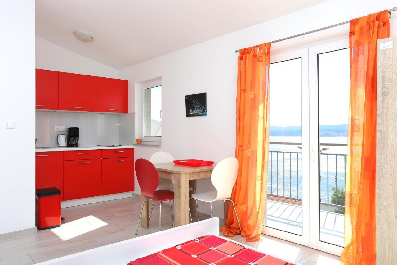 Apartments With A Parking Space Stanici, Omis - 17894 Exterior photo